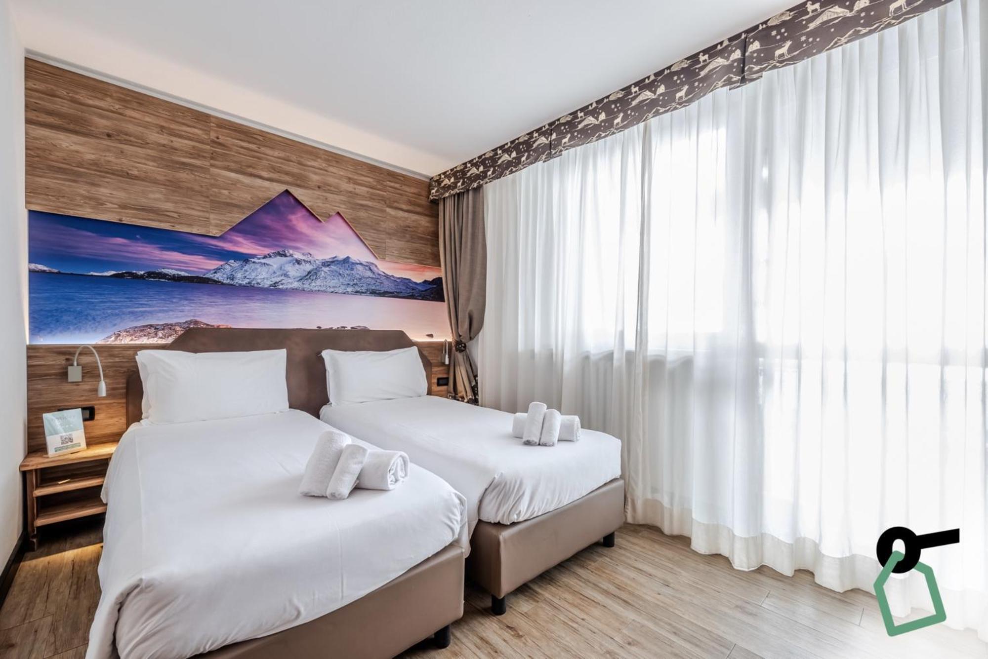 Hotiday Chalet Sestriere Vialattea Exteriör bild