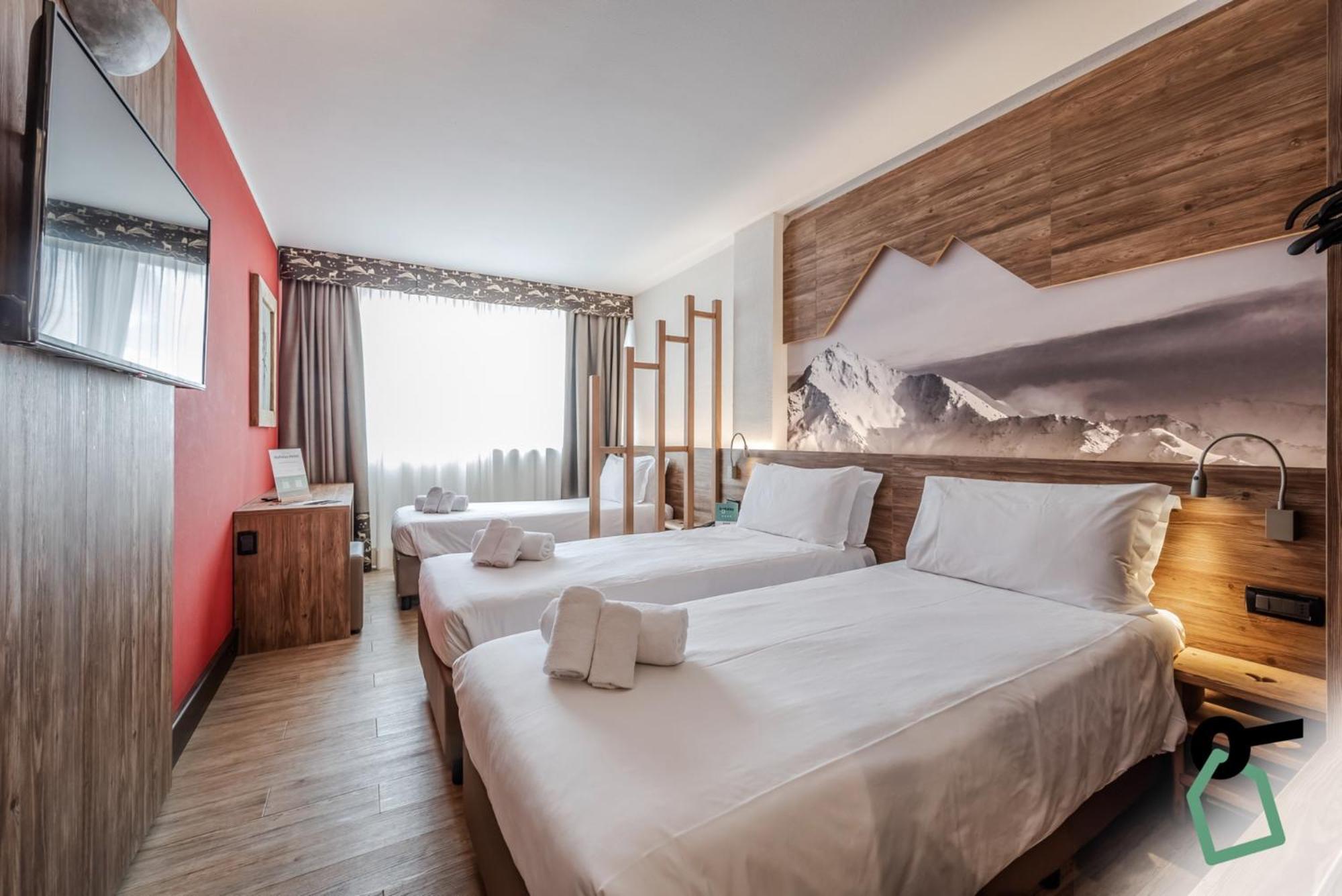 Hotiday Chalet Sestriere Vialattea Exteriör bild