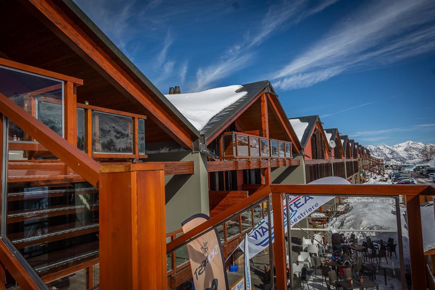 Hotiday Chalet Sestriere Vialattea Exteriör bild