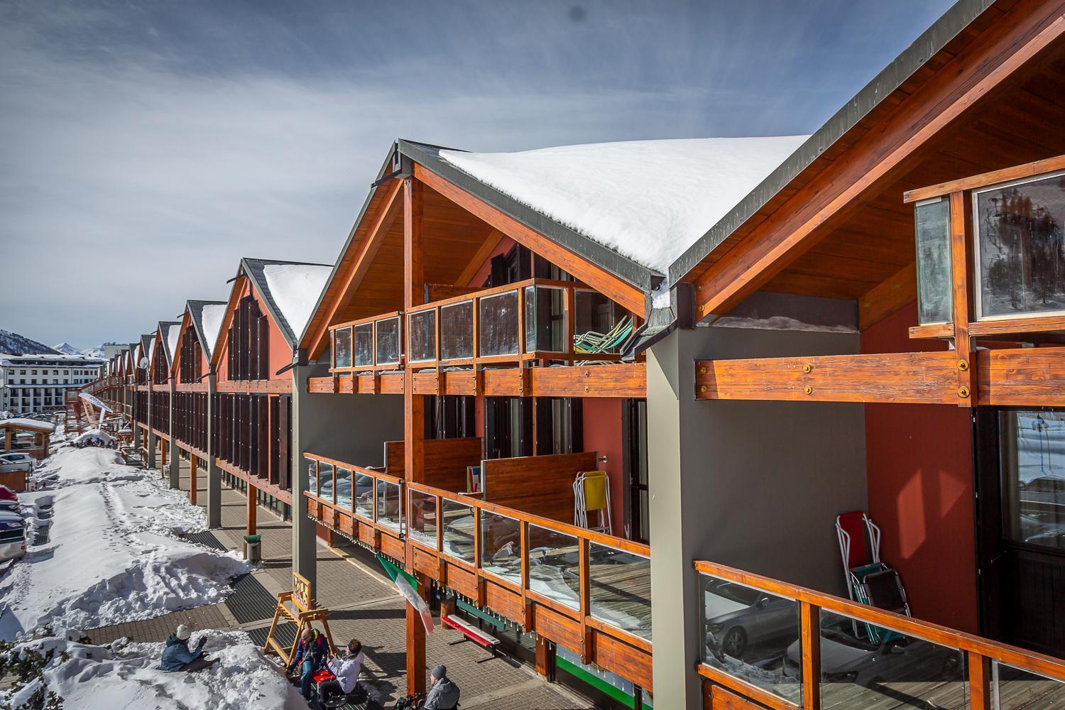 Hotiday Chalet Sestriere Vialattea Exteriör bild